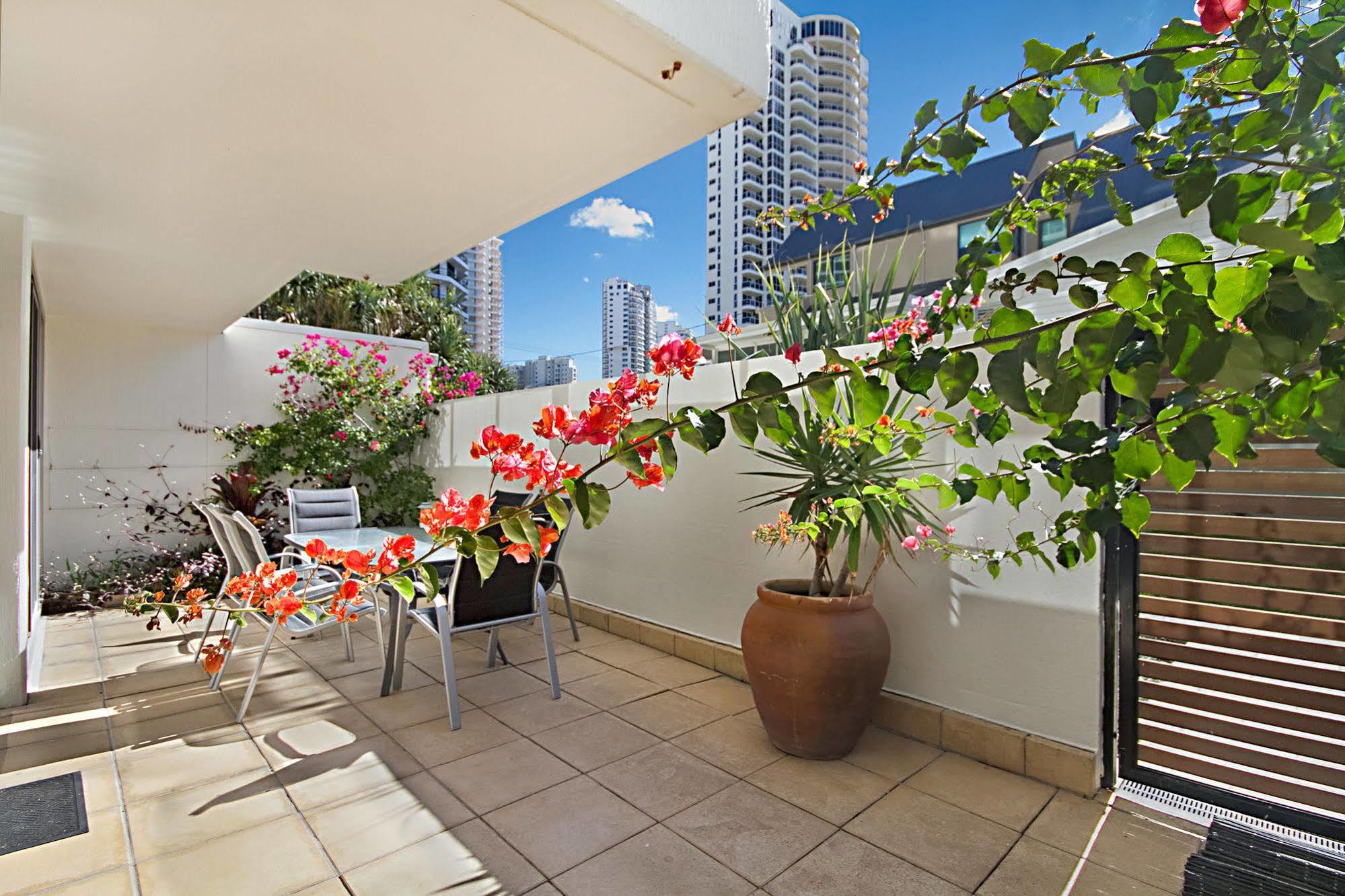 Hibiscus On The Beach Gold Coast Exterior foto